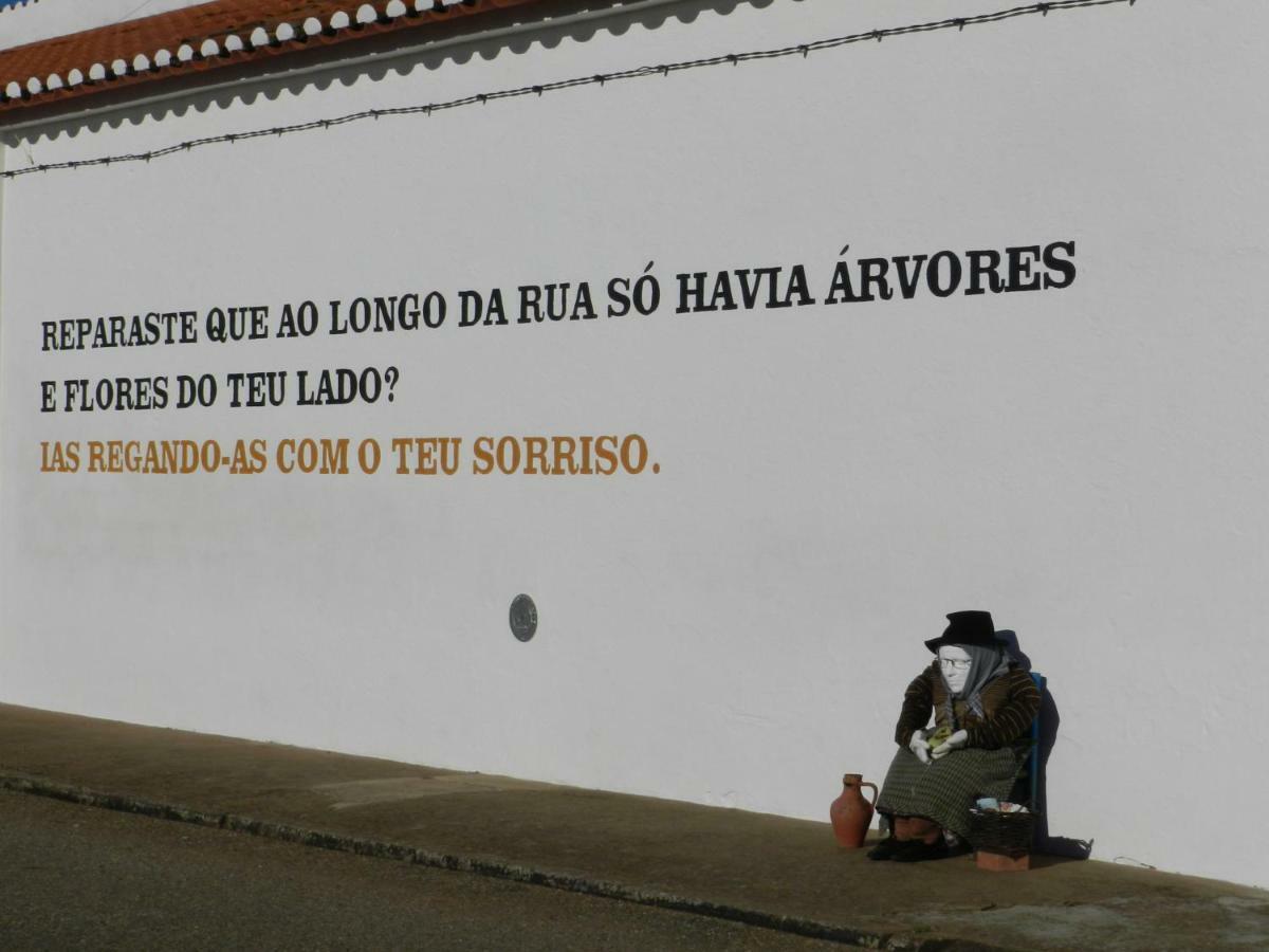 Gasthaus Casas Do Ardila Santo Amador Exterior foto